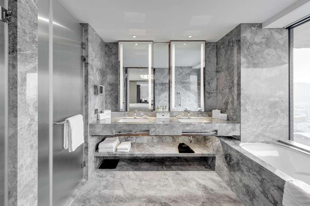 Doubletree By Hilton Taipei Zhongshan Luaran gambar