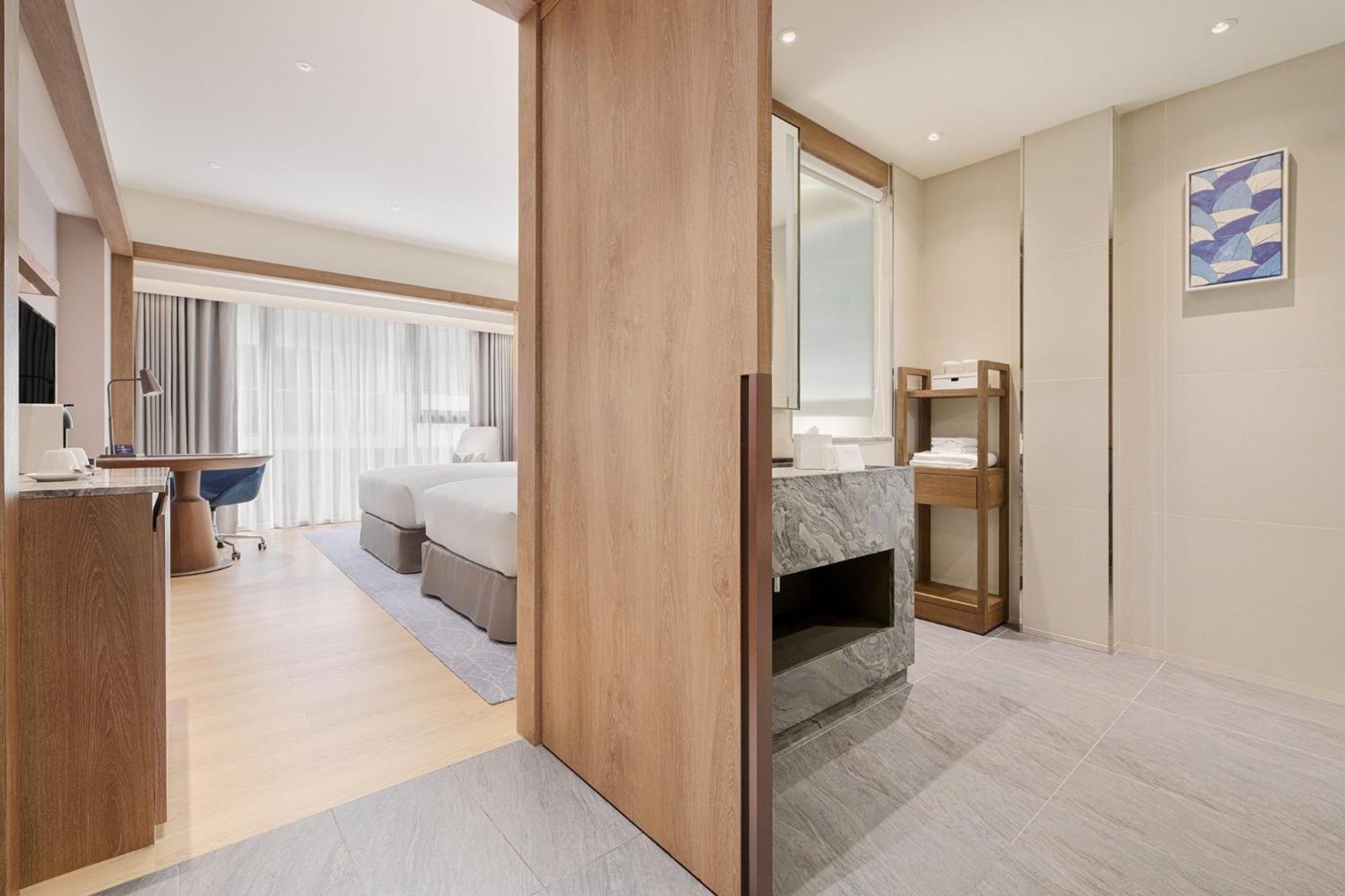 Doubletree By Hilton Taipei Zhongshan Luaran gambar