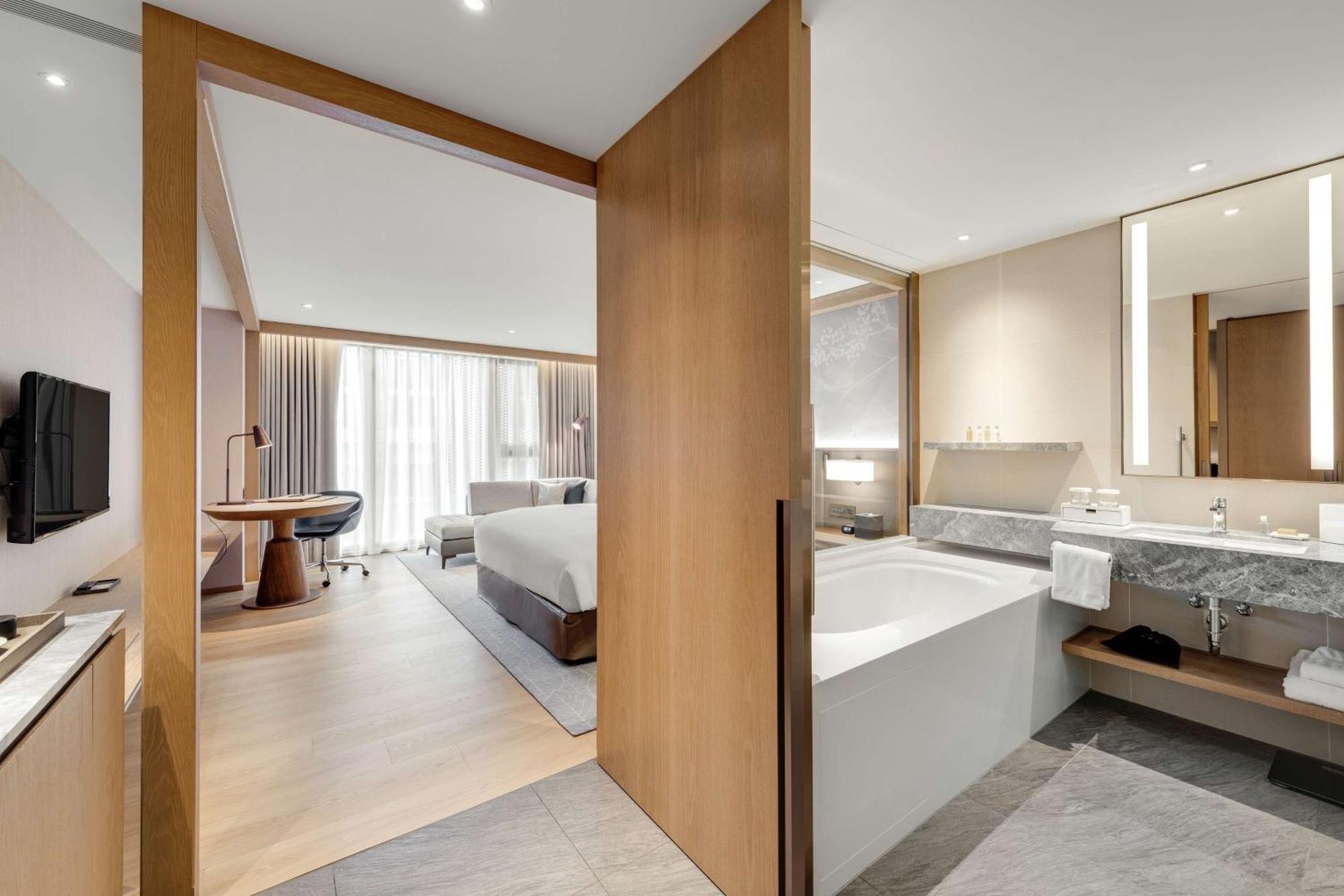 Doubletree By Hilton Taipei Zhongshan Luaran gambar