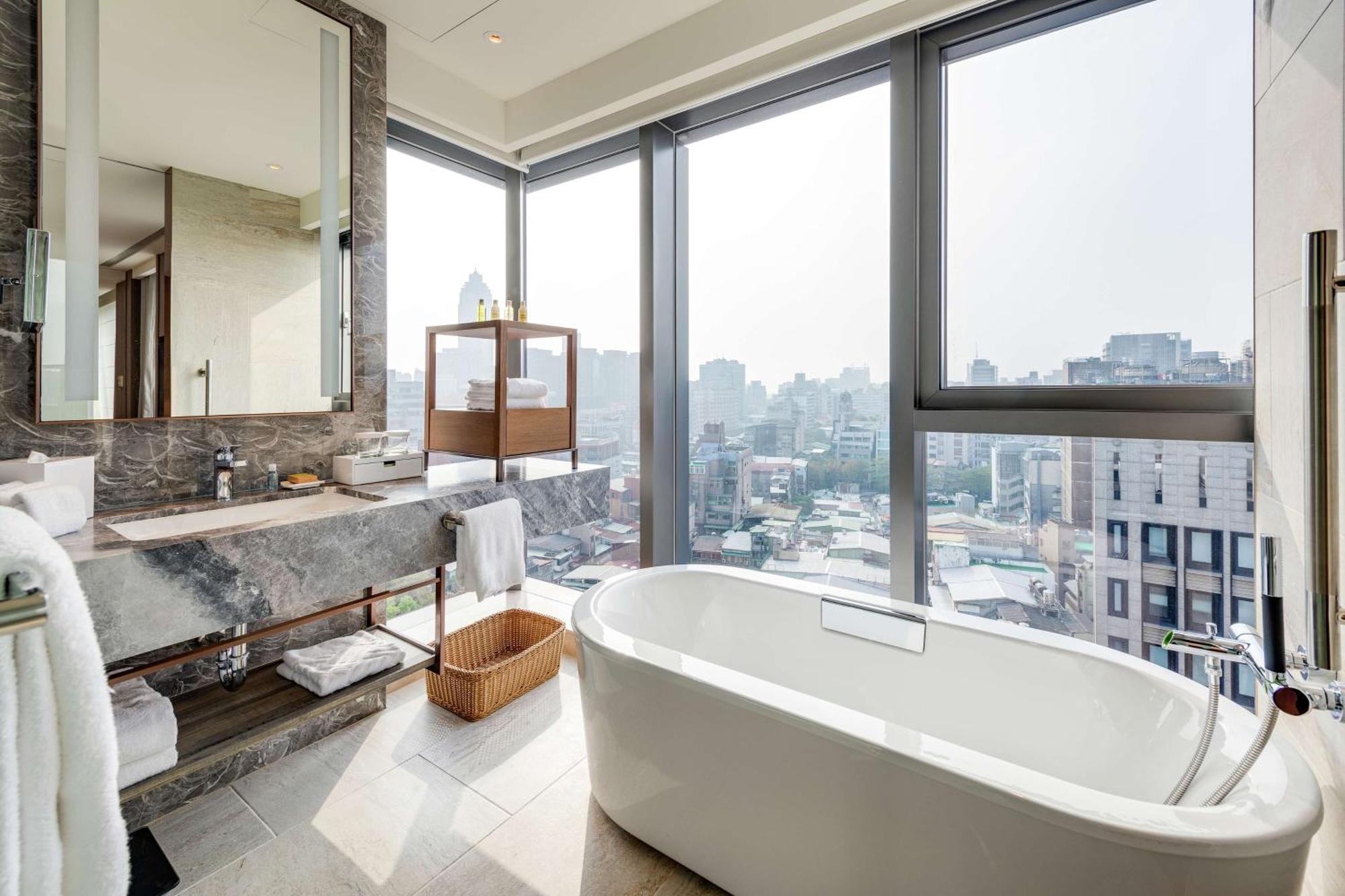Doubletree By Hilton Taipei Zhongshan Luaran gambar