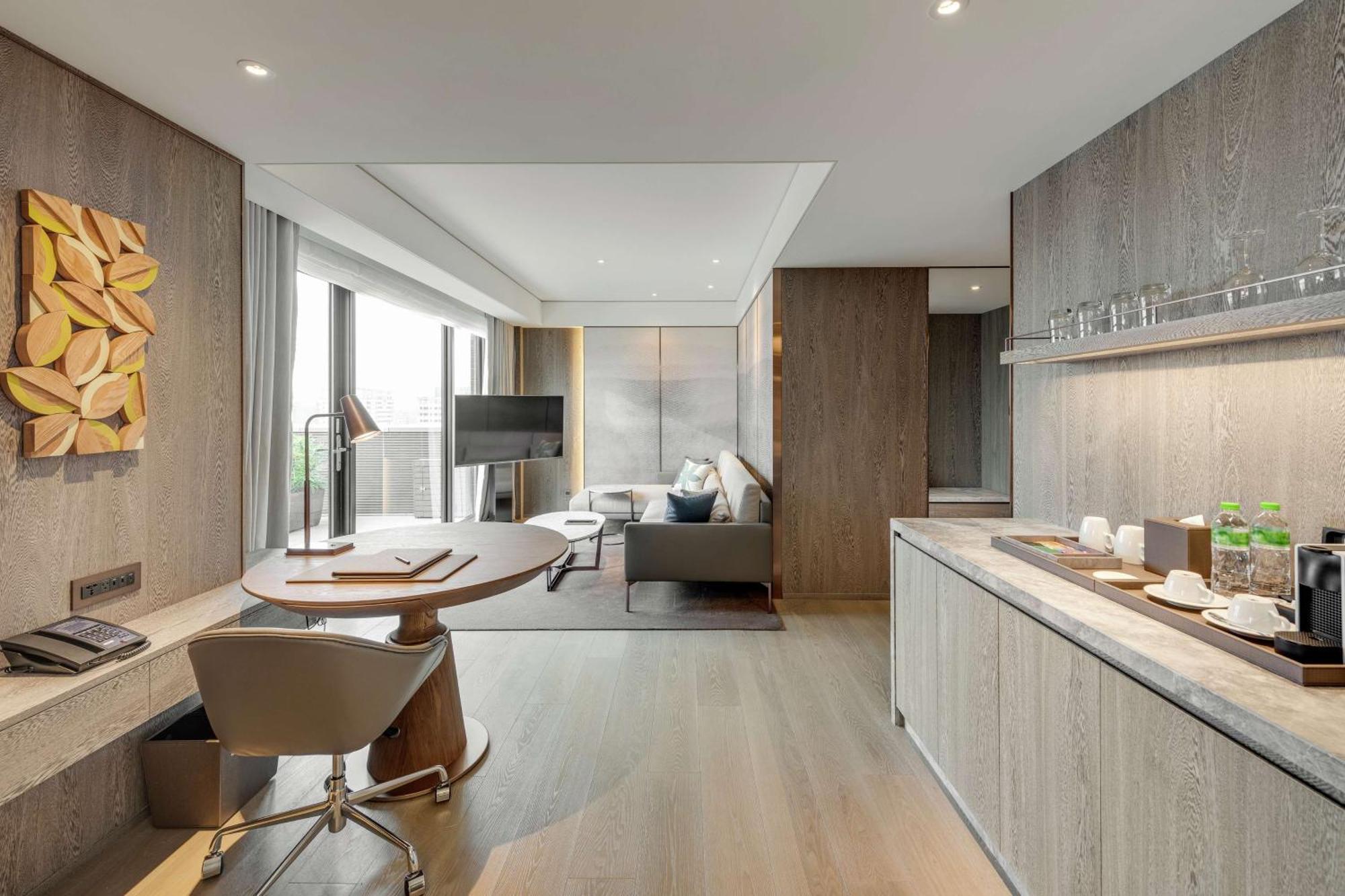 Doubletree By Hilton Taipei Zhongshan Luaran gambar
