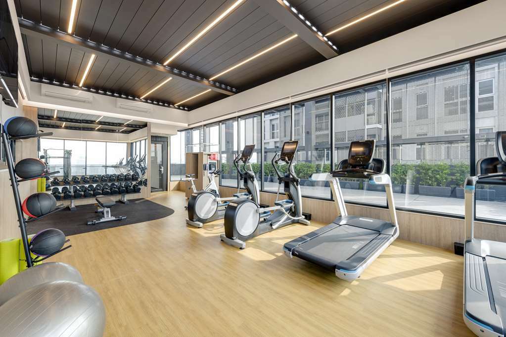 Doubletree By Hilton Taipei Zhongshan Kemudahan gambar